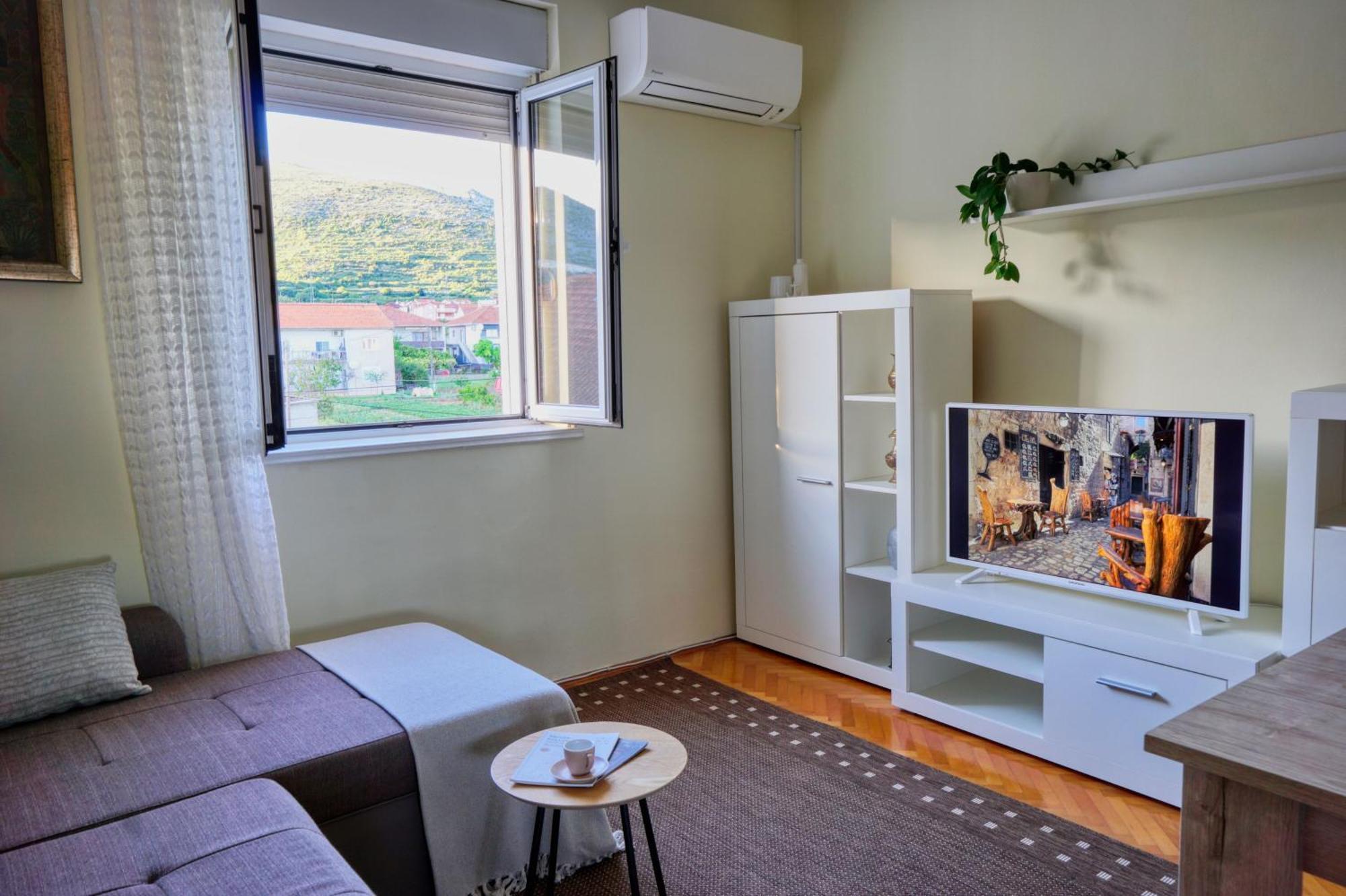 Apartmani Ana 10 Min. Hoda Od Centra Trogira Exteriér fotografie